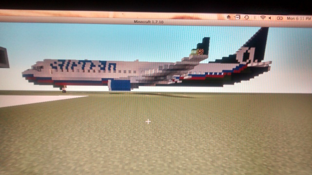 Does this Minecraft air Tran look real What can I do to make it.more realistic - 1